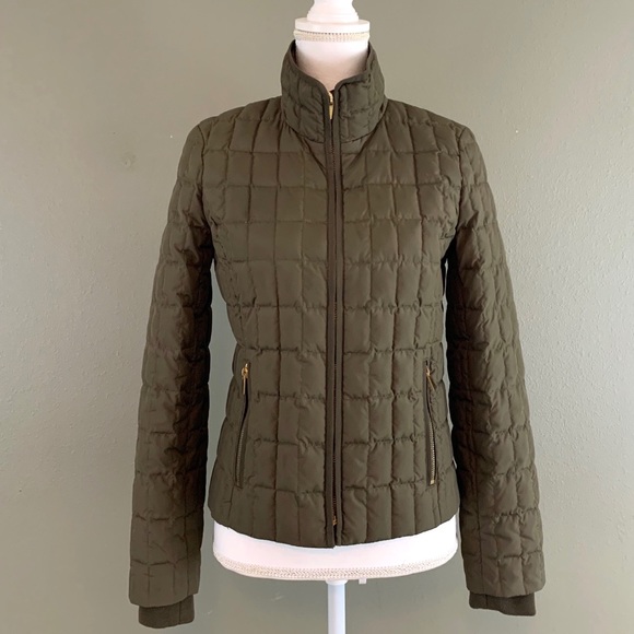 J CREW Snowcap Quilted Puffer Jacket - Picture 4 of 14